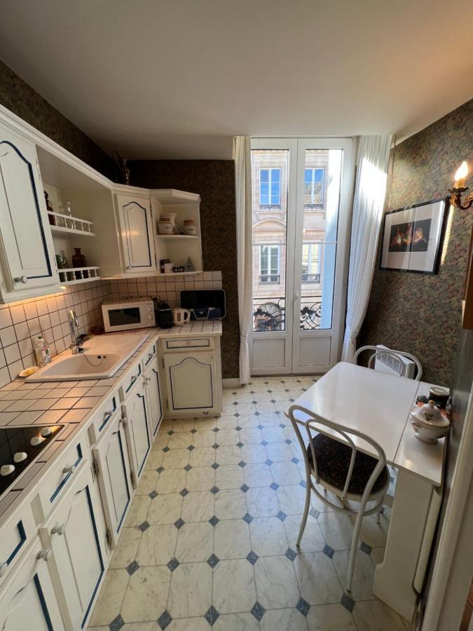 Appartement Typique Chartrons à Bordeaux Extérieur photo